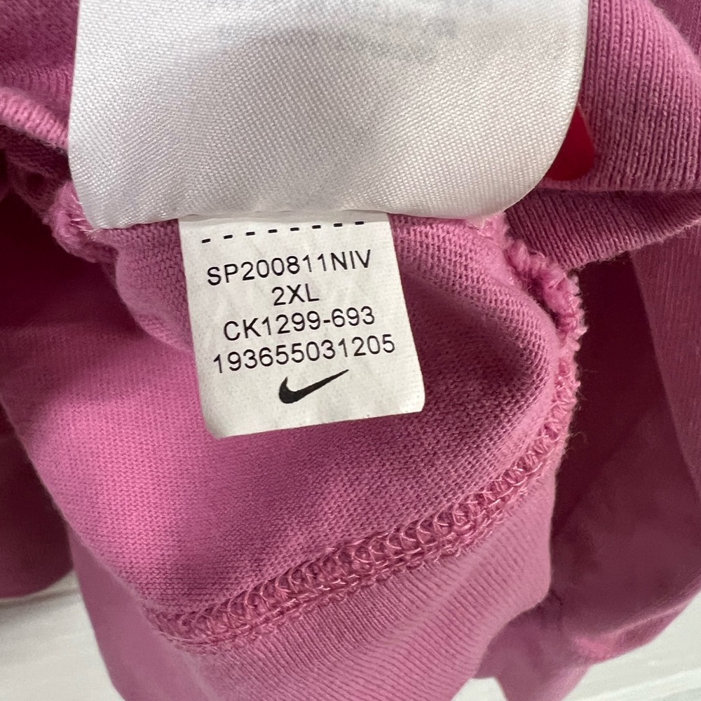 Nike | Pink and White Sweatshirt - Picture 6 of 6